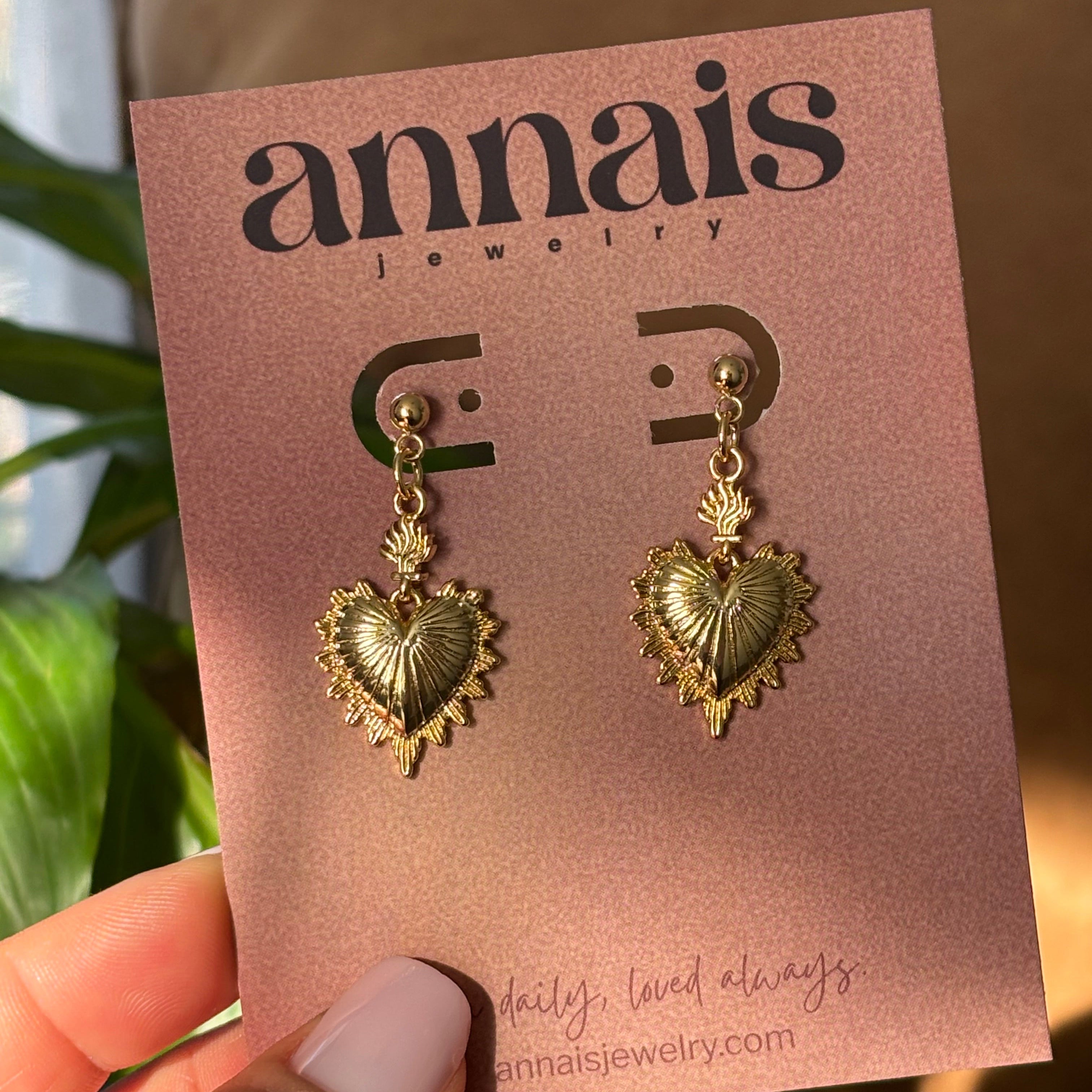 Amor Eterno Heart Drop Earrings