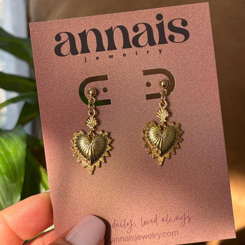 Amor Eterno Heart Drop Earrings