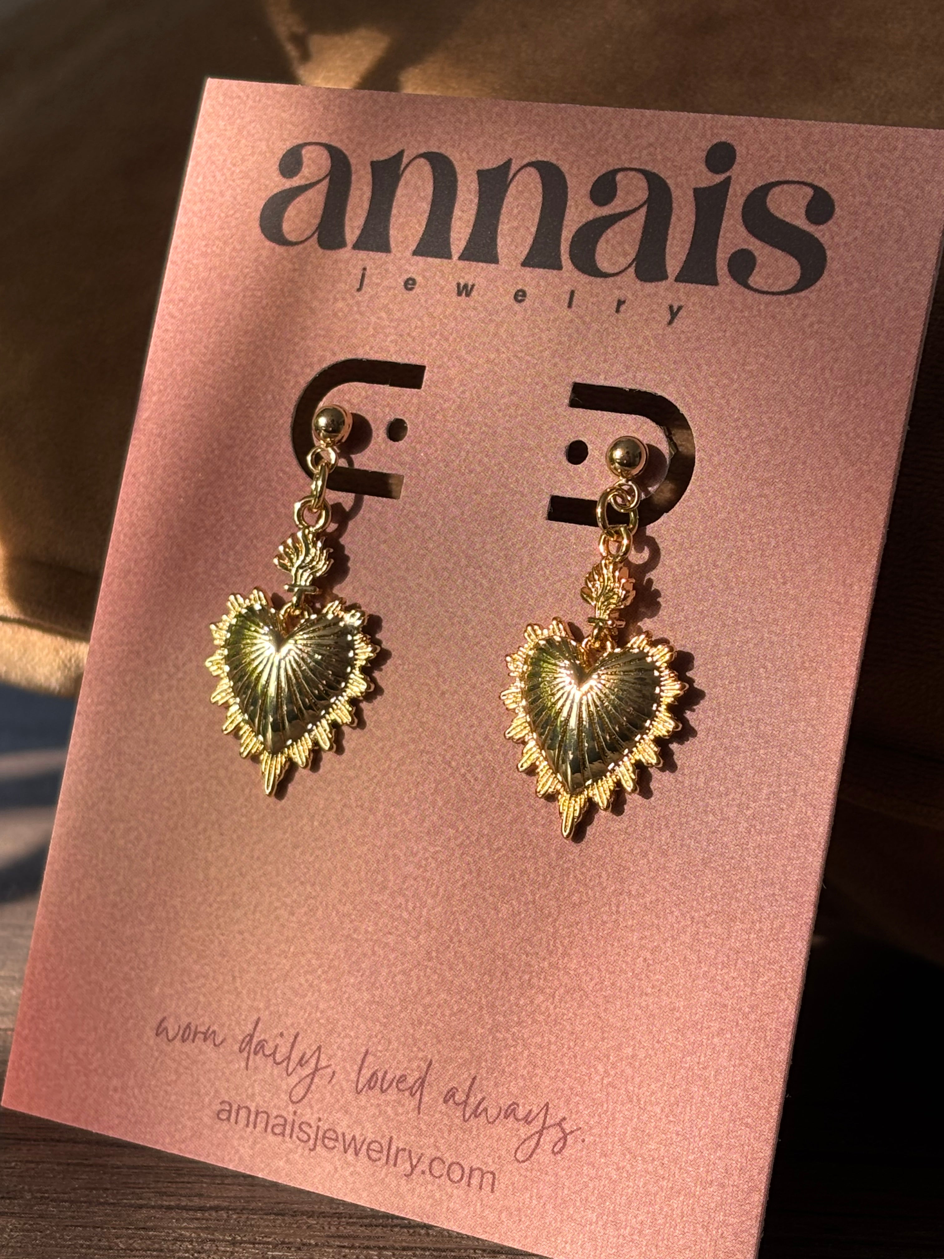 Amor Eterno Heart Drop Earrings