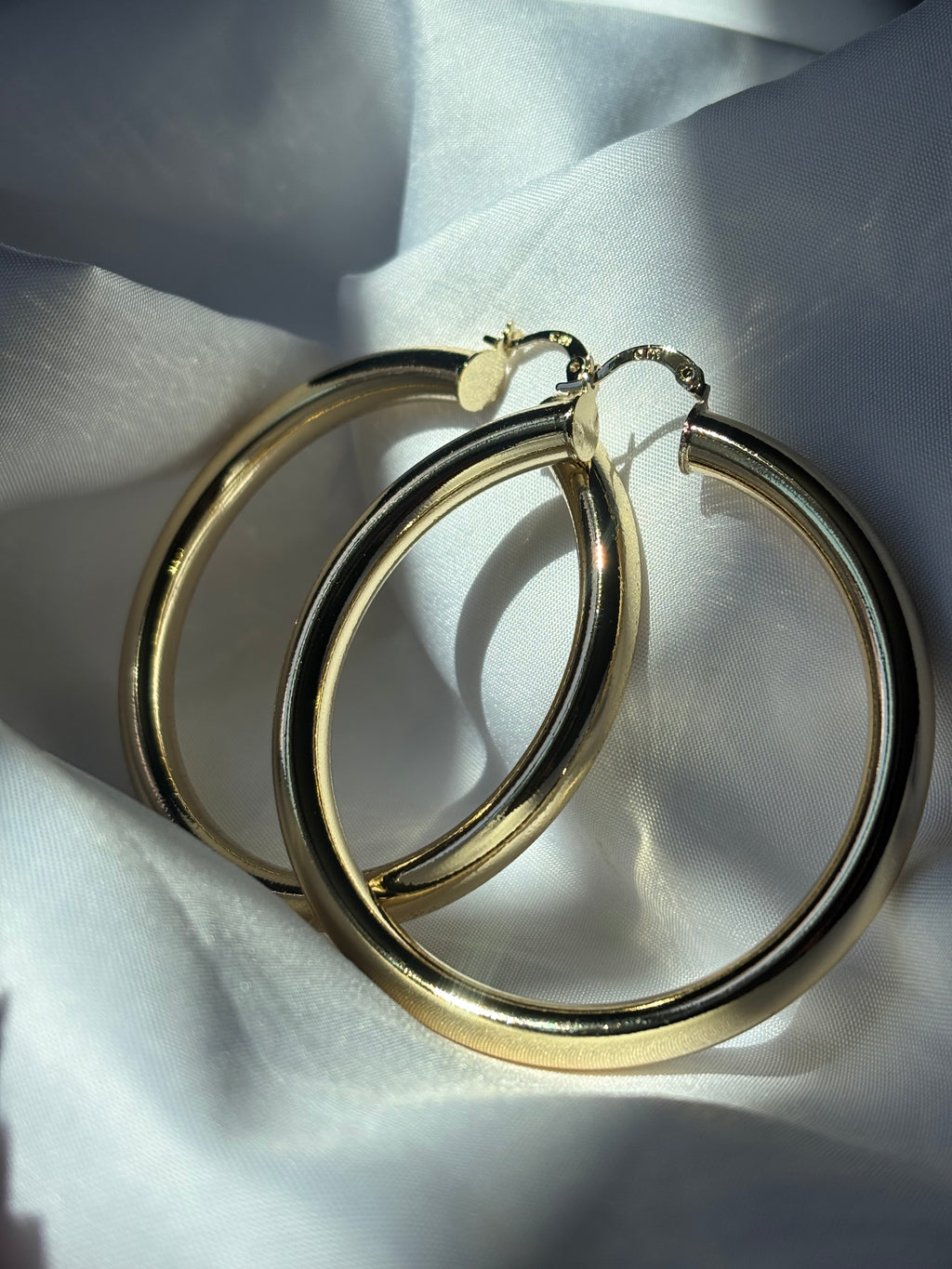 The Miranda Hoops
