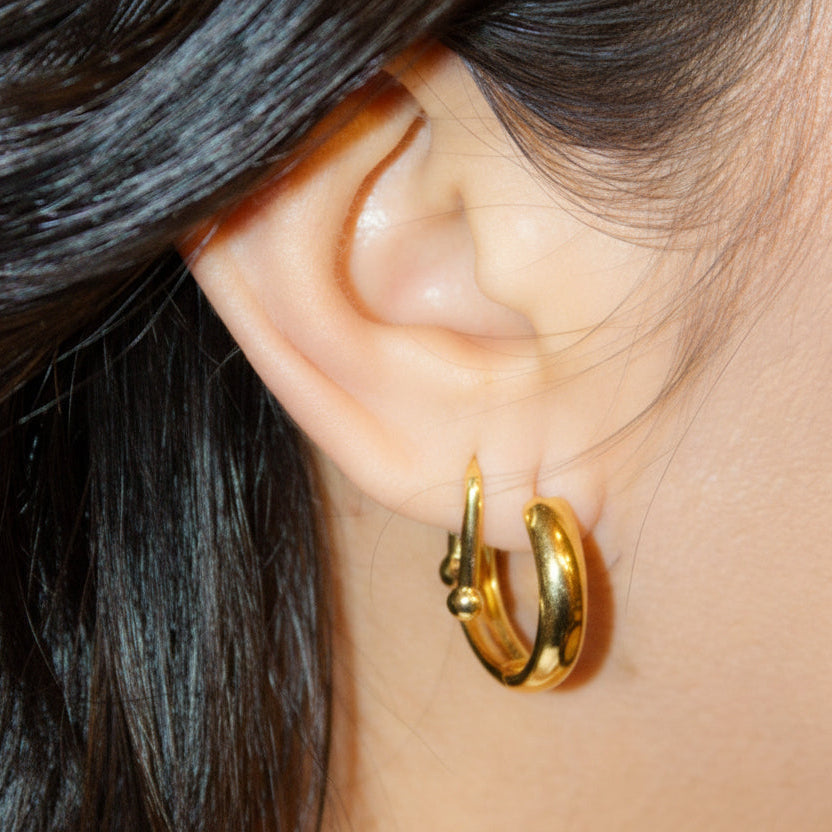 Rebecca- Everyday Gold Huggie Hoops