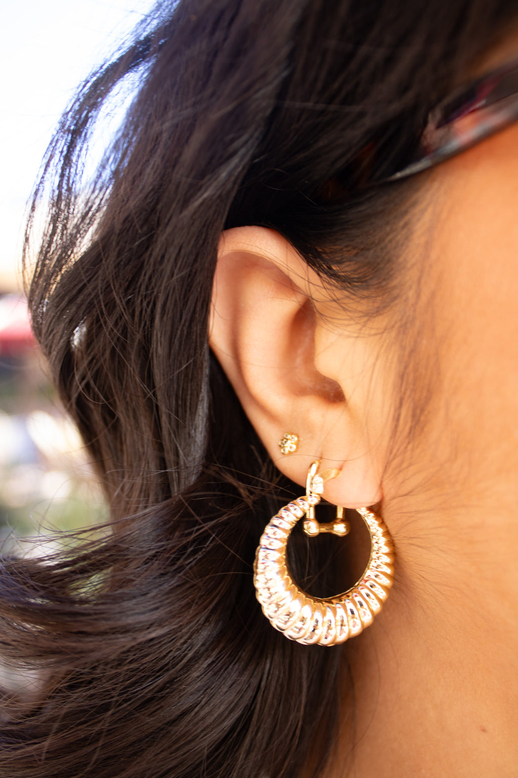 The Sofia Ribbed Hoops