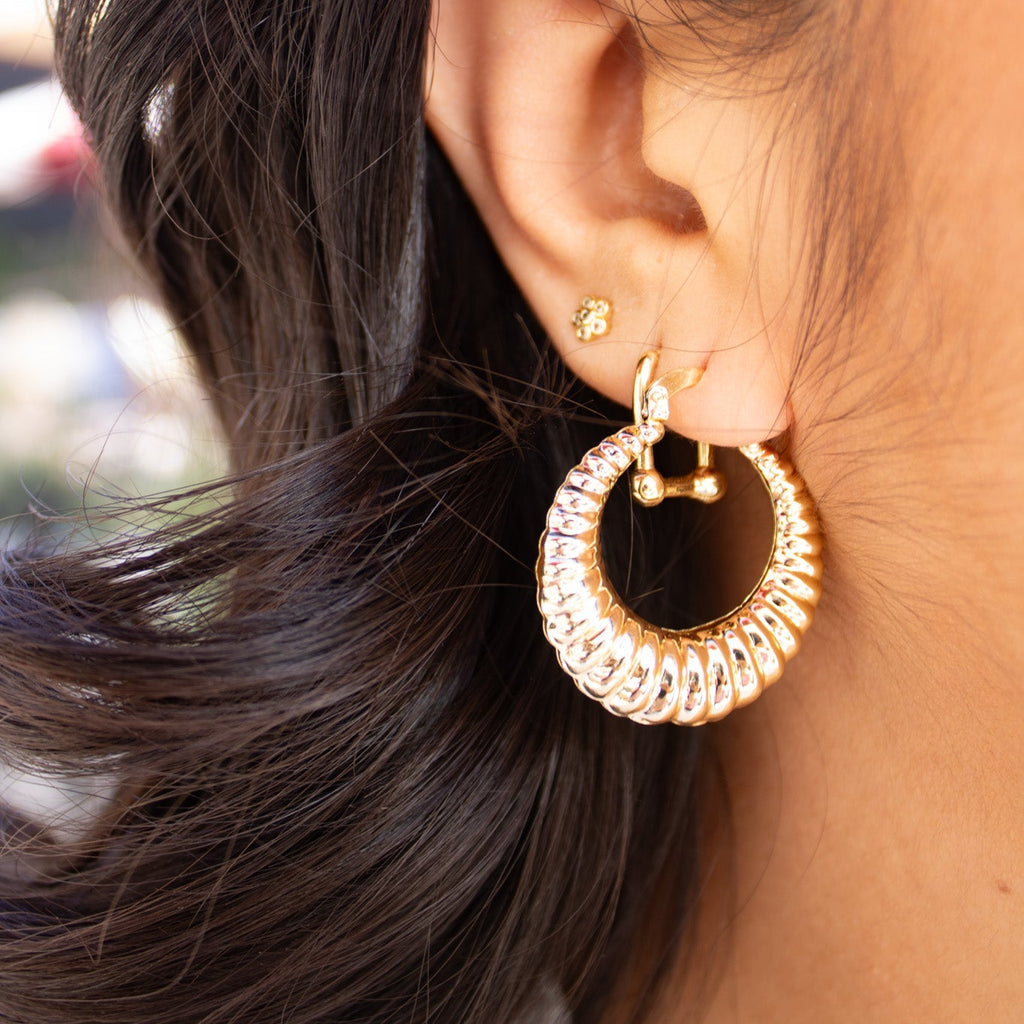 The Sofia Ribbed Hoops
