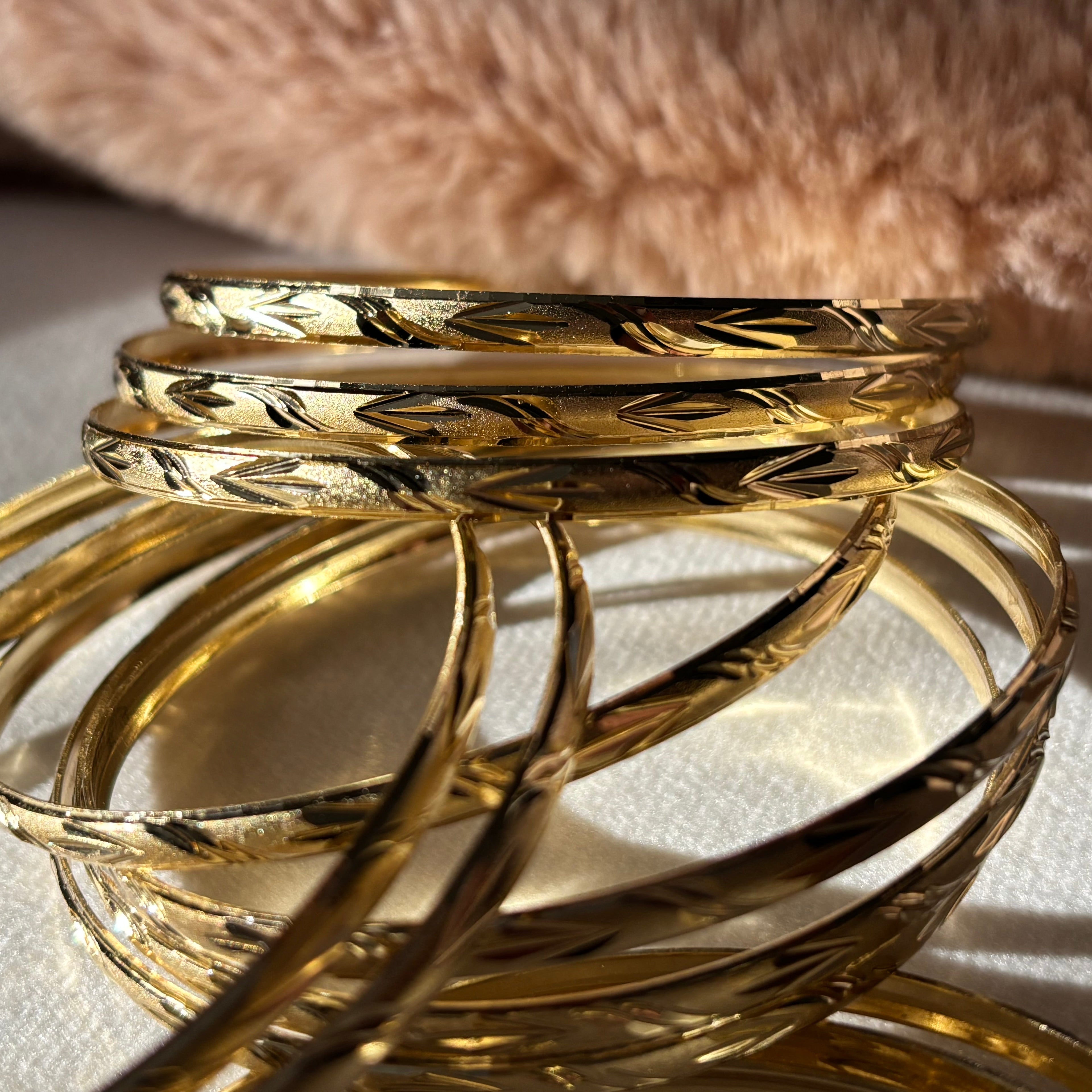 The Dahlia Bangle