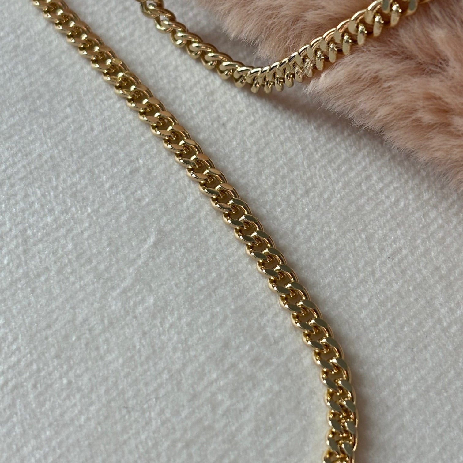 The Chloe Gold Curb Necklace
